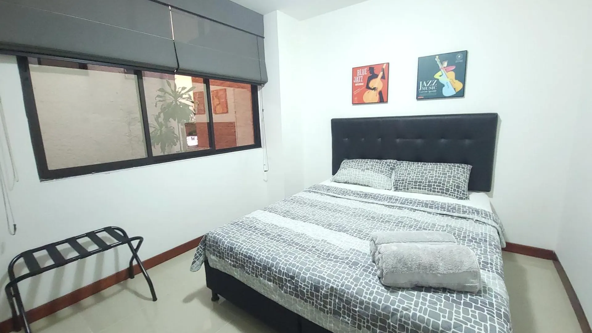 Center City Flats - Apartments In El Poblado Near Park Lleras, Medellin!