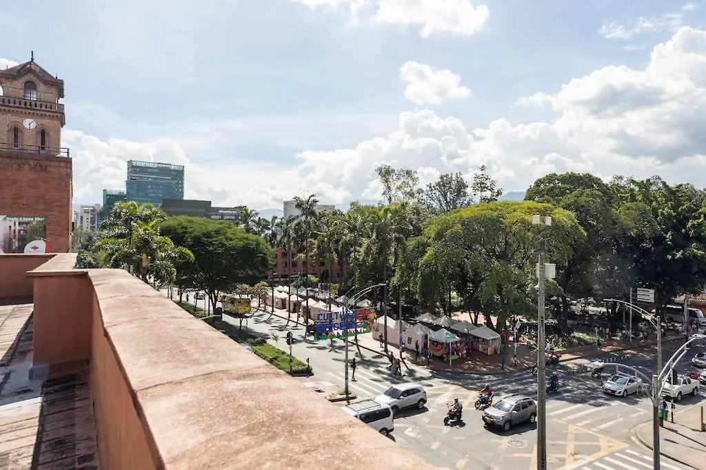 Center City Flats - Apartments In El Poblado Near Park Lleras, Medellin!