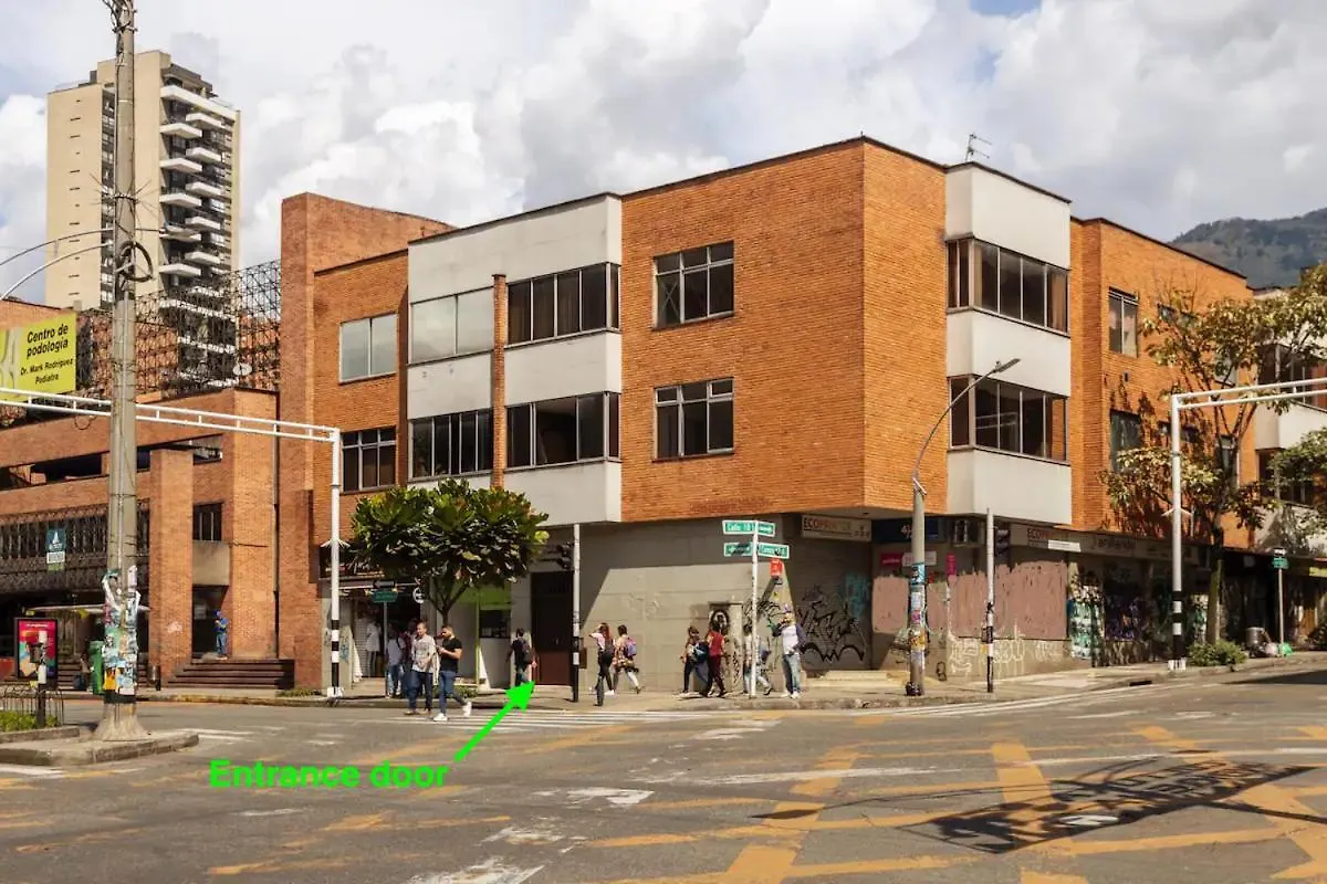Center City Flats - Apartments In El Poblado Near Park Lleras, Medellin! 0*, Медельин Колумбия