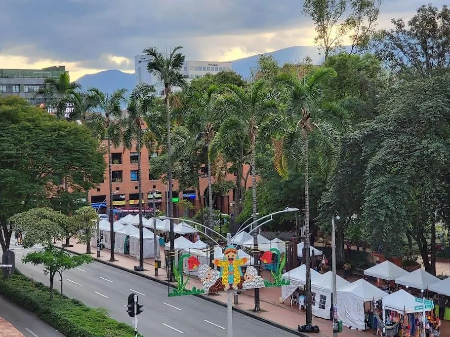 Center City Flats - Apartments In El Poblado Near Park Lleras, Medellin! Colombia