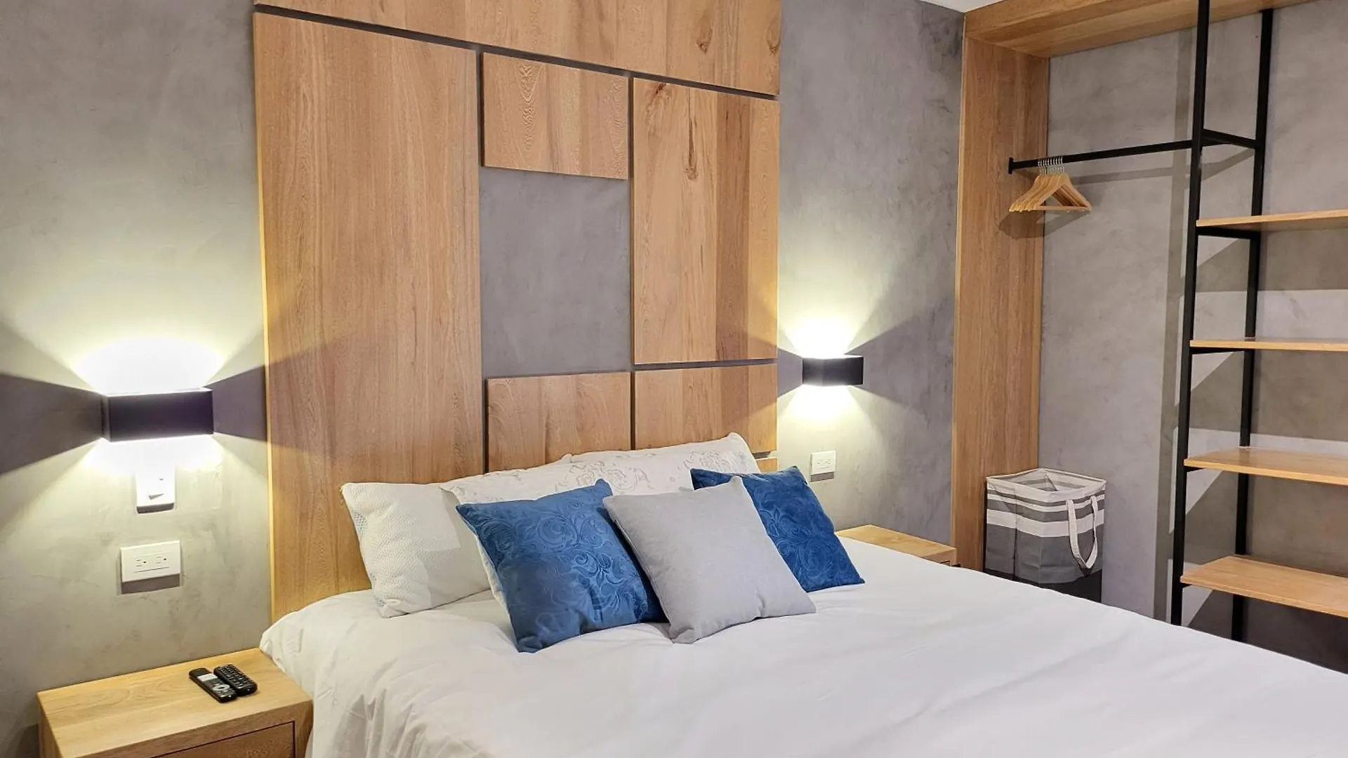 Center City Flats - Apartments In El Poblado Near Park Lleras, Medellin!