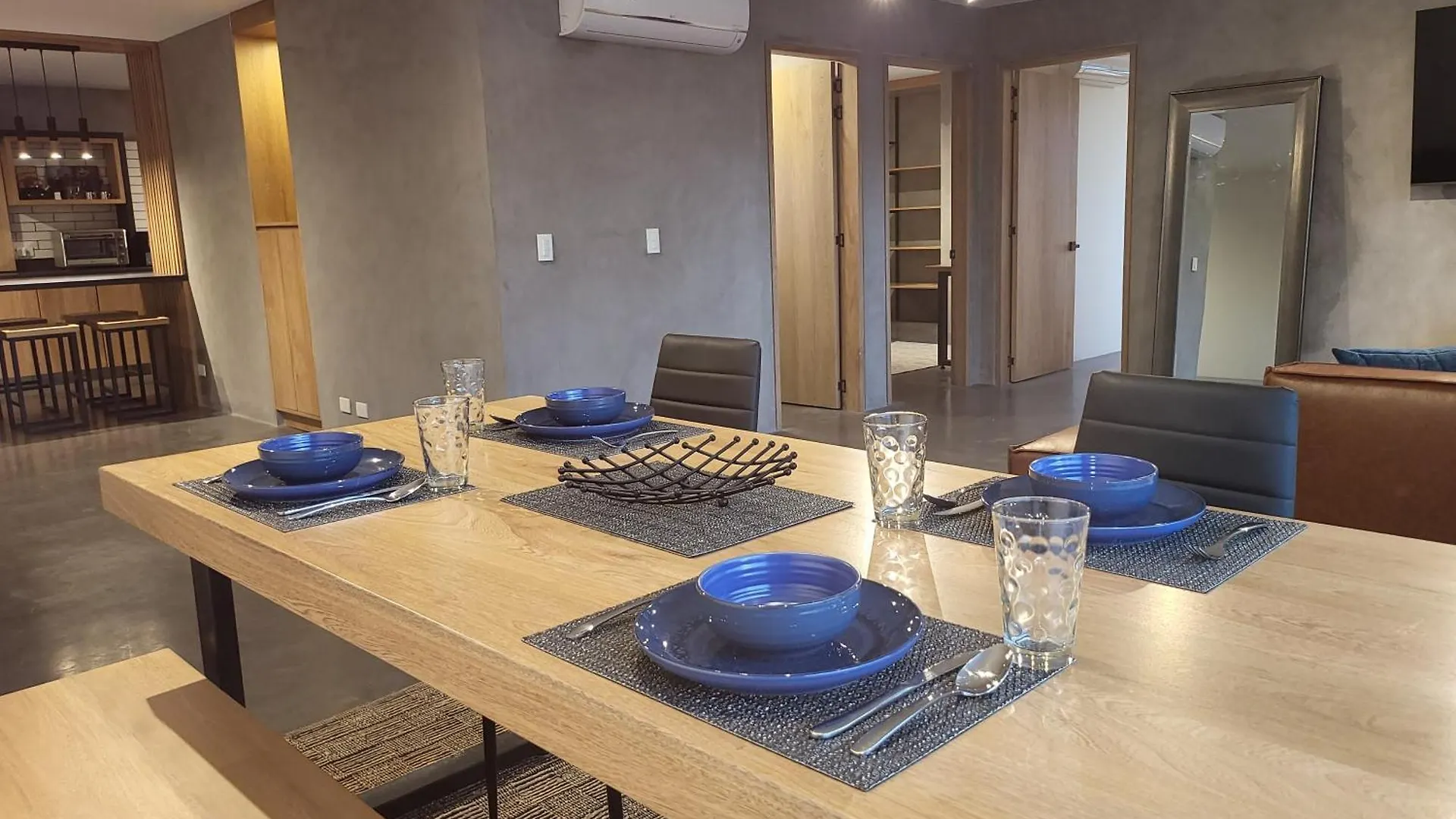 Center City Flats - Apartments In El Poblado Near Park Lleras, Medellin!